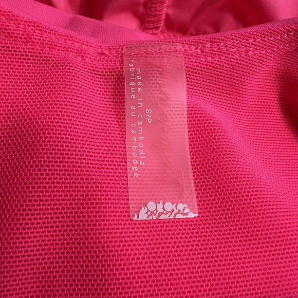 Free People FP Movement Righteous Runsie Women’s S Romper Pink Run Gym Sport - Picture 11 of 11